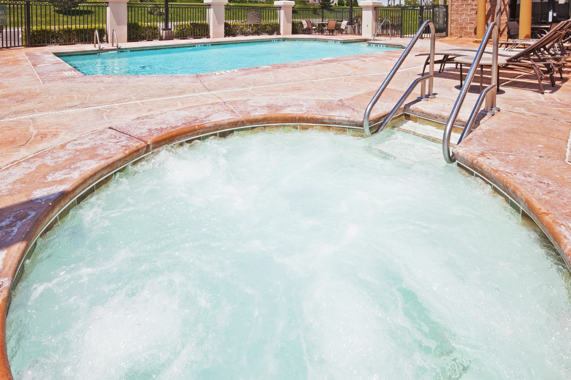 Holiday Inn Express Hotel & Suites Lawton-Fort Sill By Ihg Einrichtungen foto